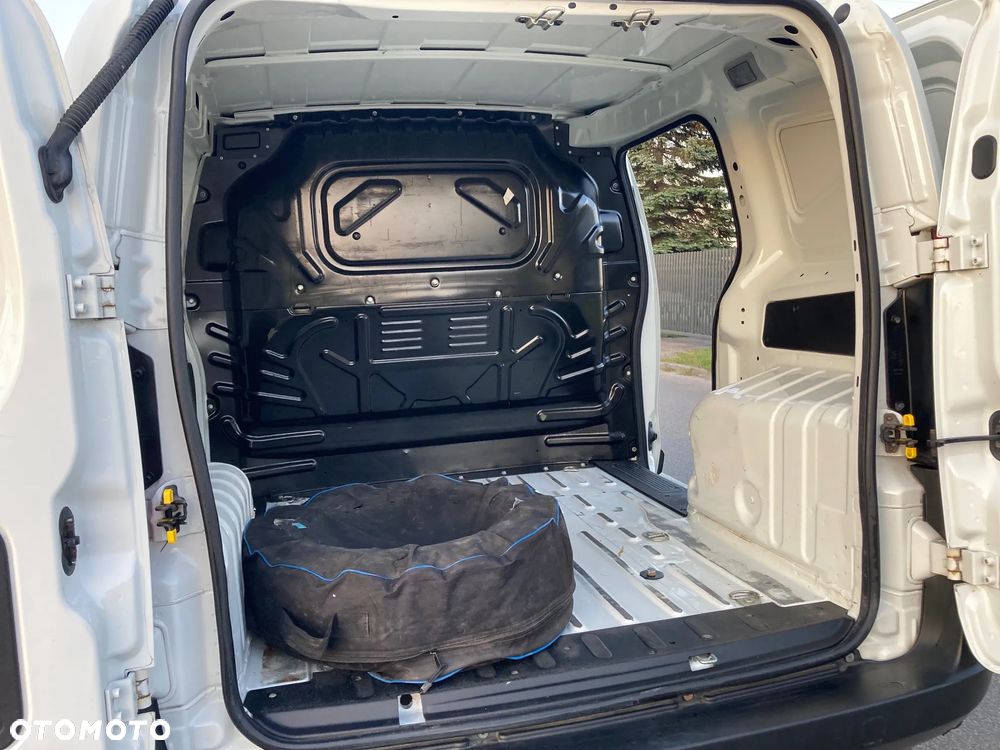 Fiat Fiorino 1.4 + instalacja LPG, VAT-1, faktura 23%, SALON POLSKA - 8