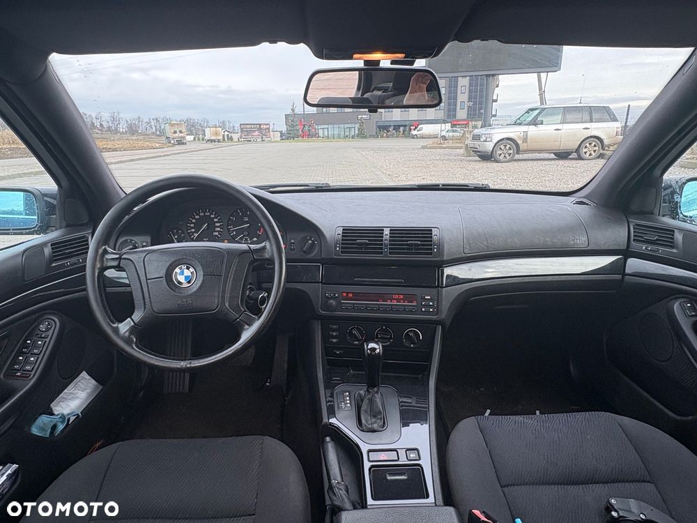 BMW Seria 5 - 18