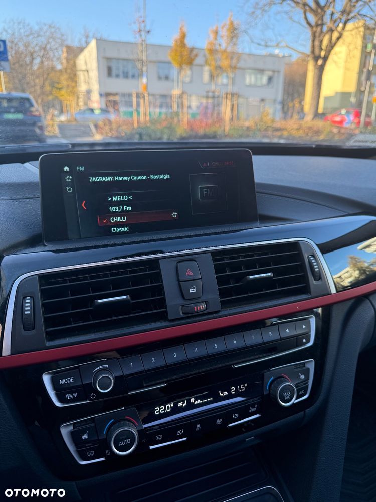 BMW Seria 3 320d M Sport - 4