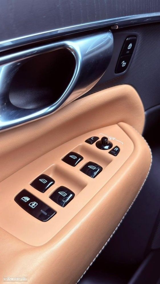 Volvo XC 90 2.0 T8 PHEV Inscription Expression AWD - 12