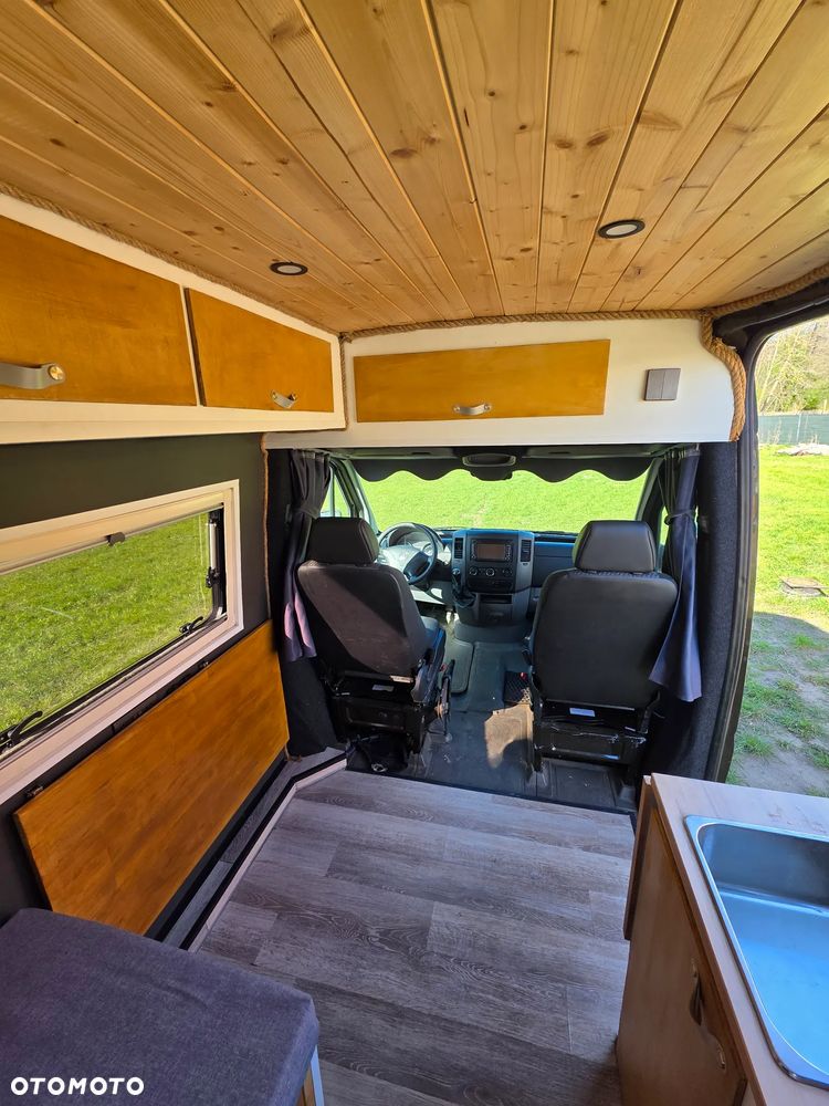 Volkswagen Crafter - 16