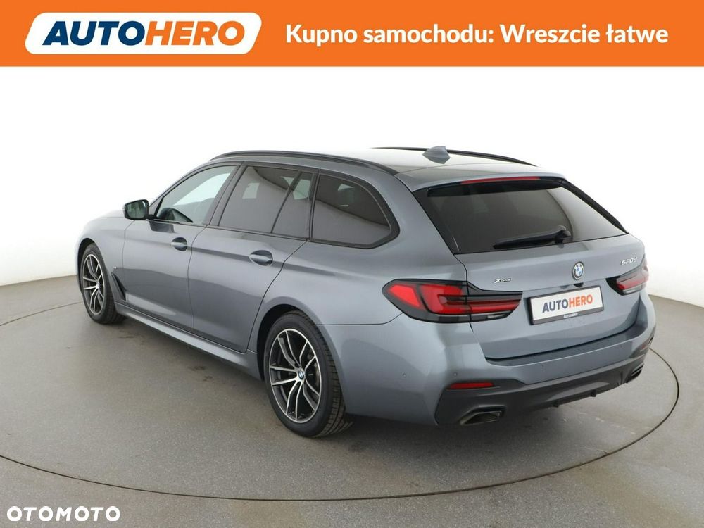 BMW Seria 5 520d xDrive mHEV M Sport sport - 5