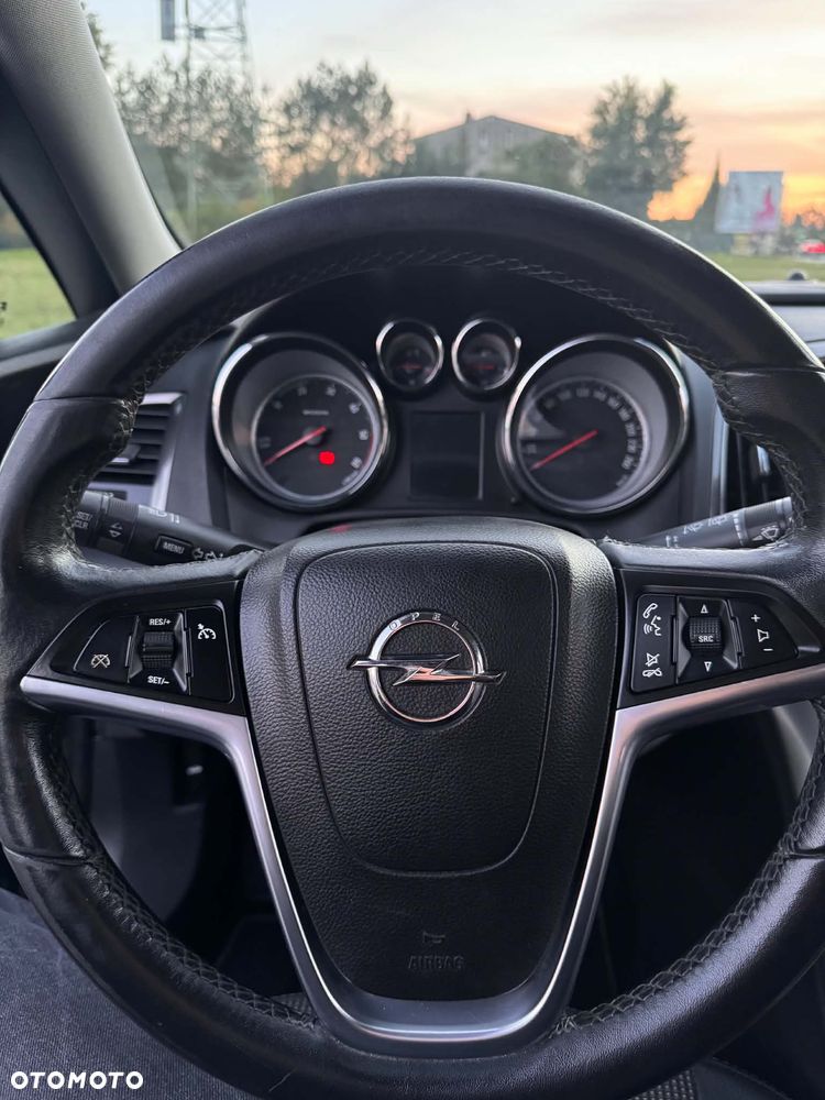 Opel Astra - 11