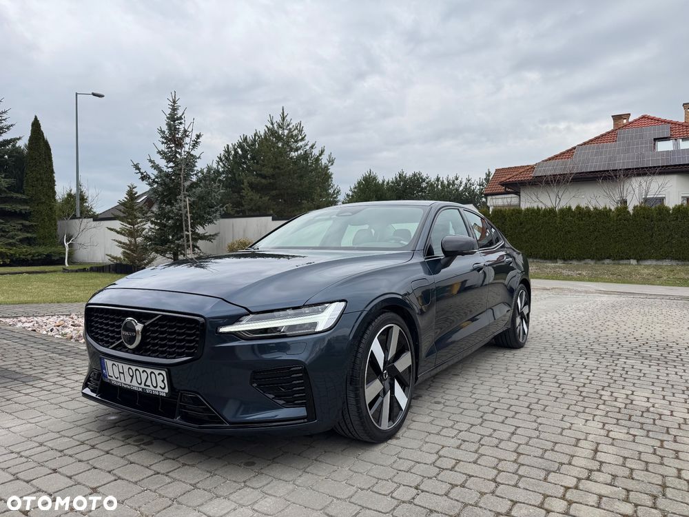 Volvo S60 T8 Recharge AWD Ultimate Dark - 3