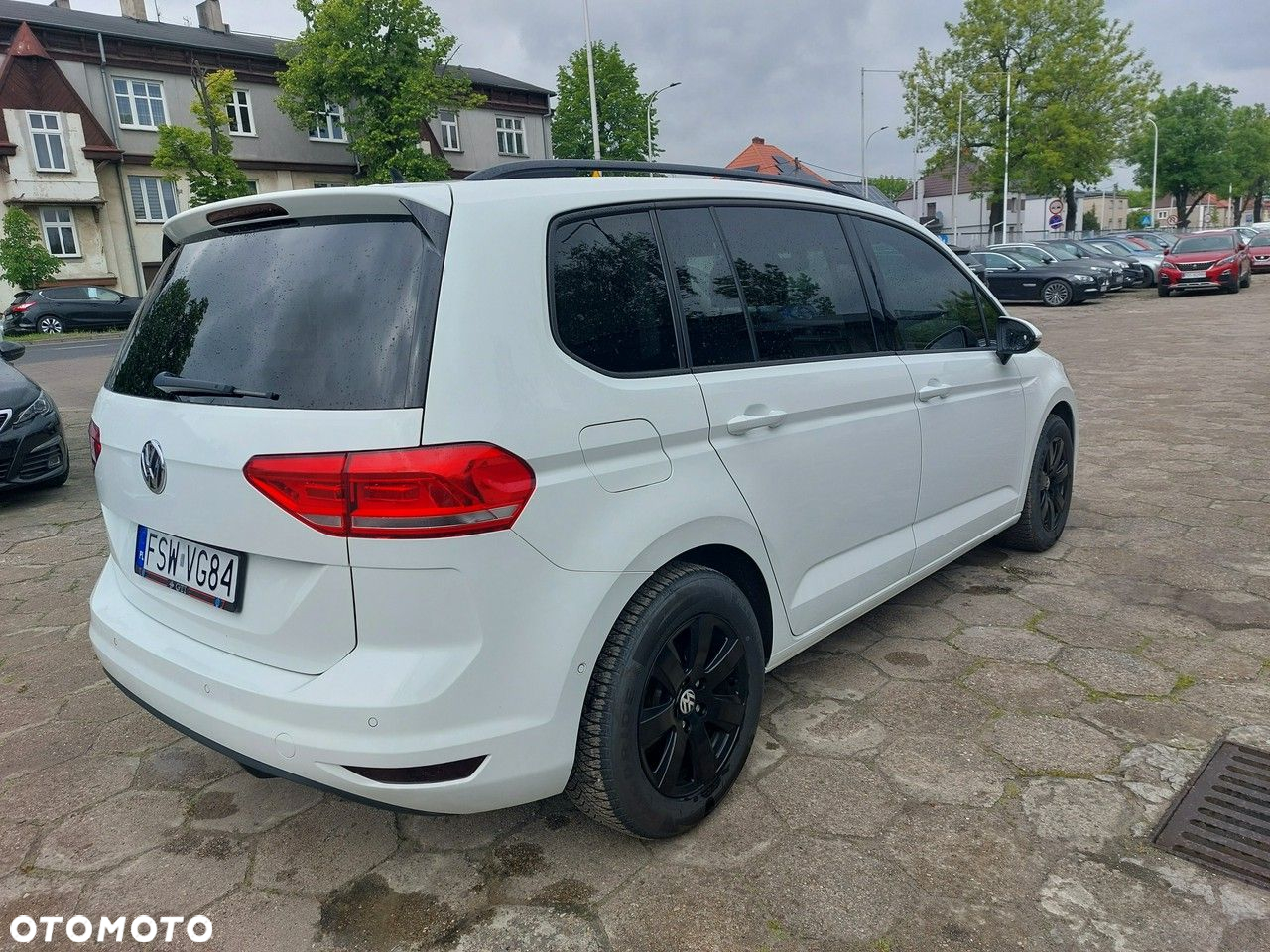 Volkswagen Touran 2.0 TDI BMT Highline DSG - 8