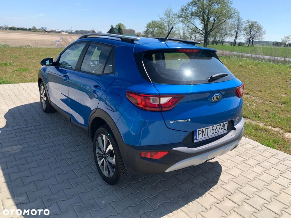 Kia Stonic - 8