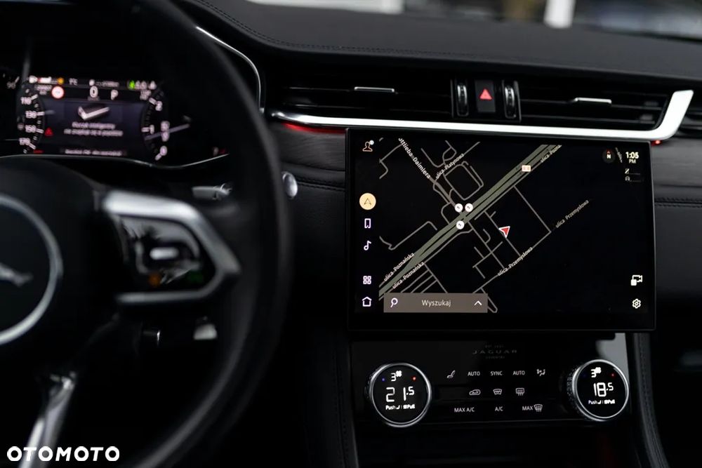 Jaguar F-Pace P250 AWD R-Dynamic Black - 6