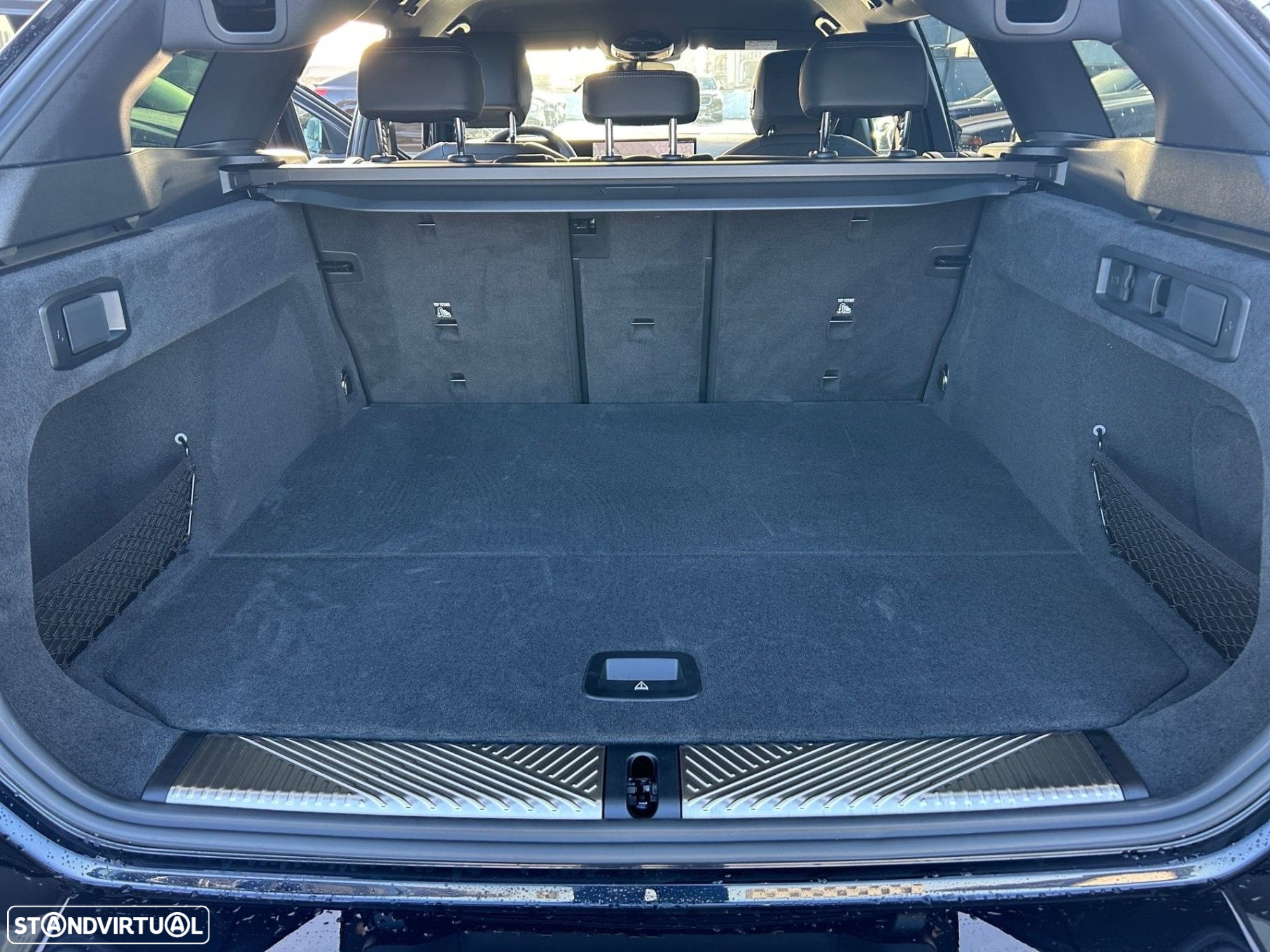 BMW 530 e Pack Desportivo M - 14