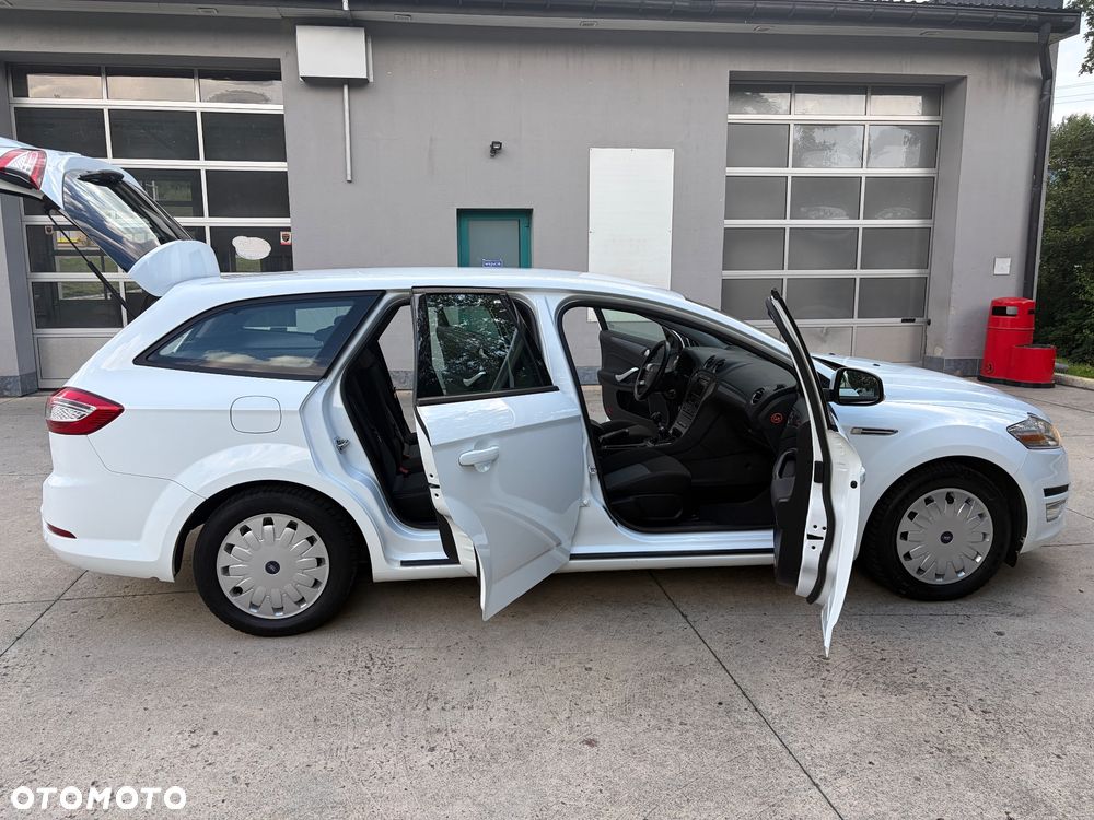 Ford Mondeo 1.6 TDCi Silver X - 15
