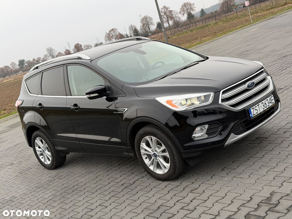 Ford Kuga - 3
