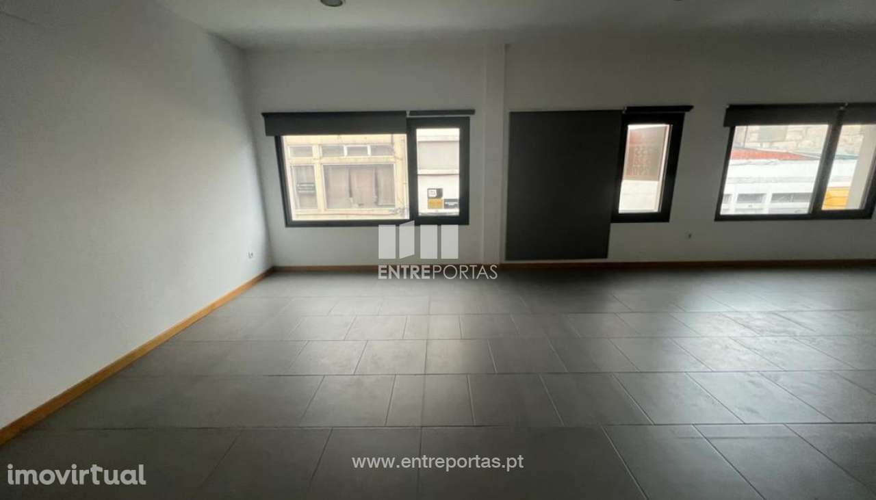 Arrendamento Escritório - Grande imagem: 2/17