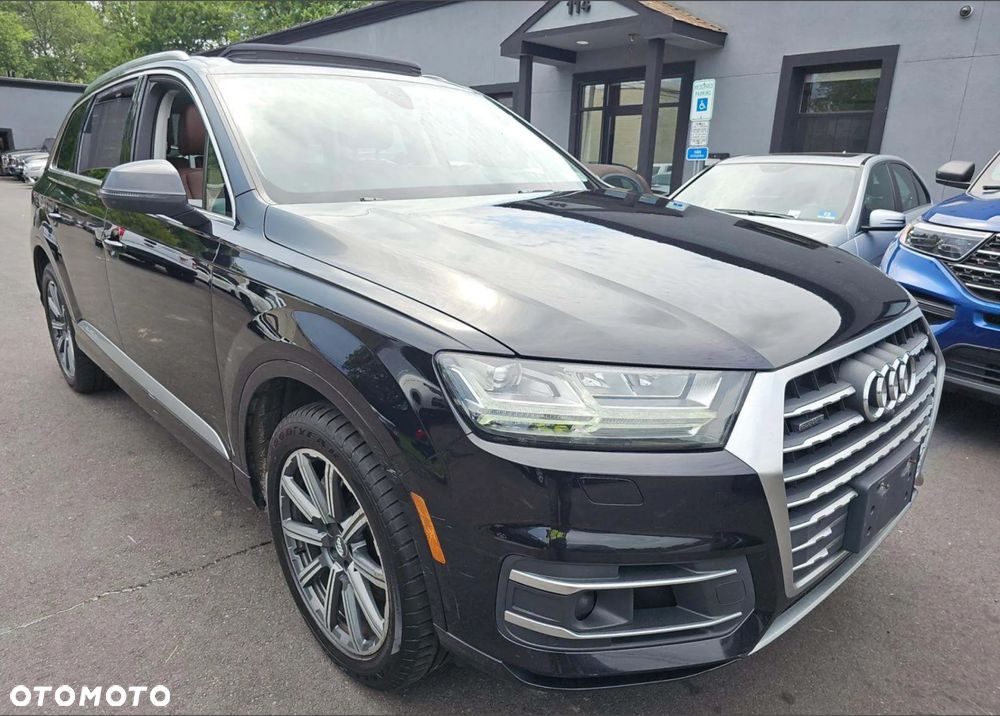 Audi Q7 3.0 TFSI Quattro Tiptronic - 2