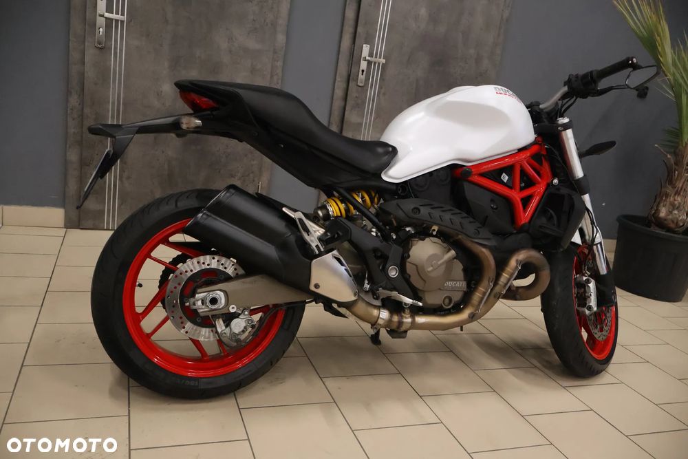 Ducati Monster - 14