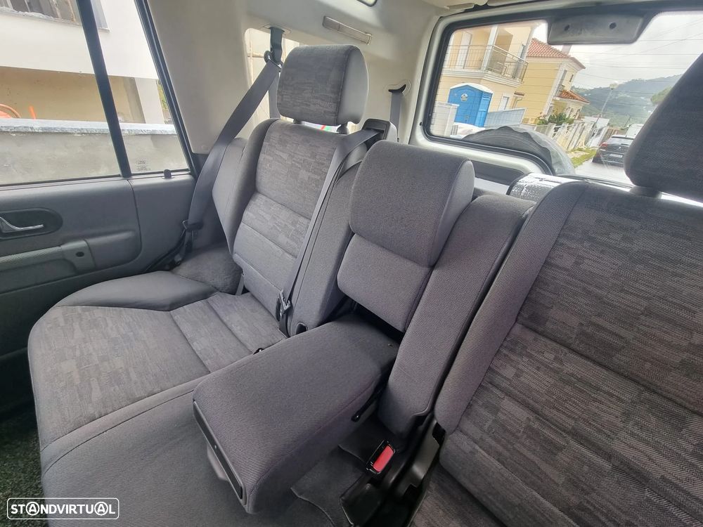 Land Rover Discovery 2.5 TD5 - 7