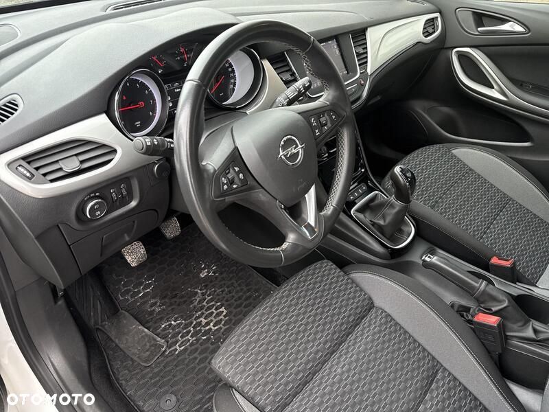 Opel Astra V 1.2 T GS Line S&S - 10