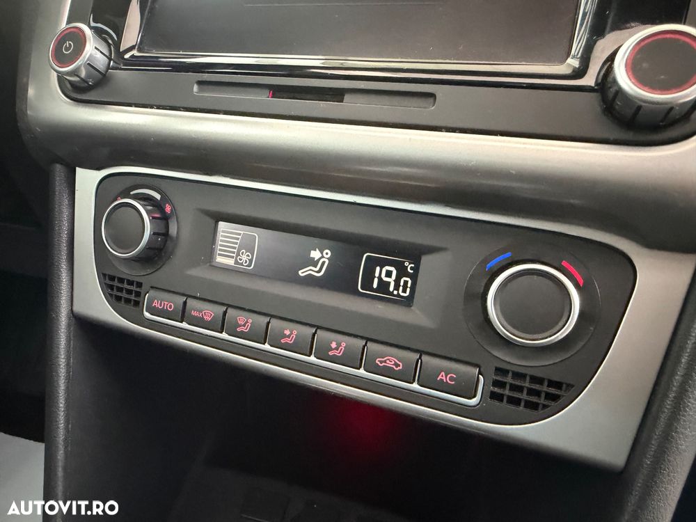 Volkswagen Polo 1.6 TDI DSG Life - 15