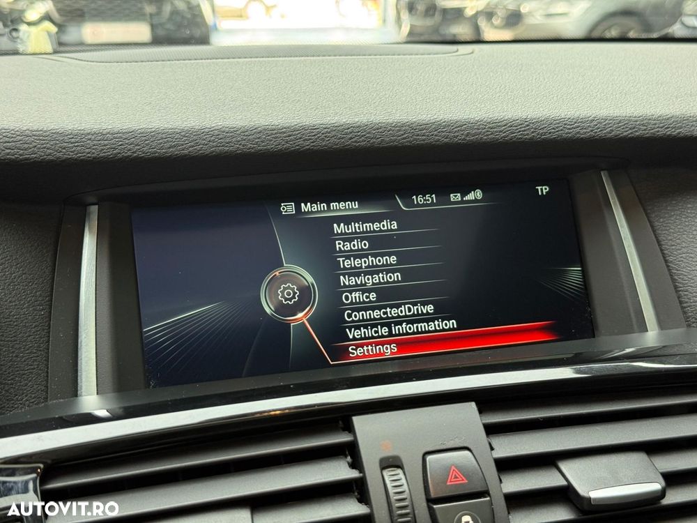 BMW X3 sDrive18d AT MHEV - 11