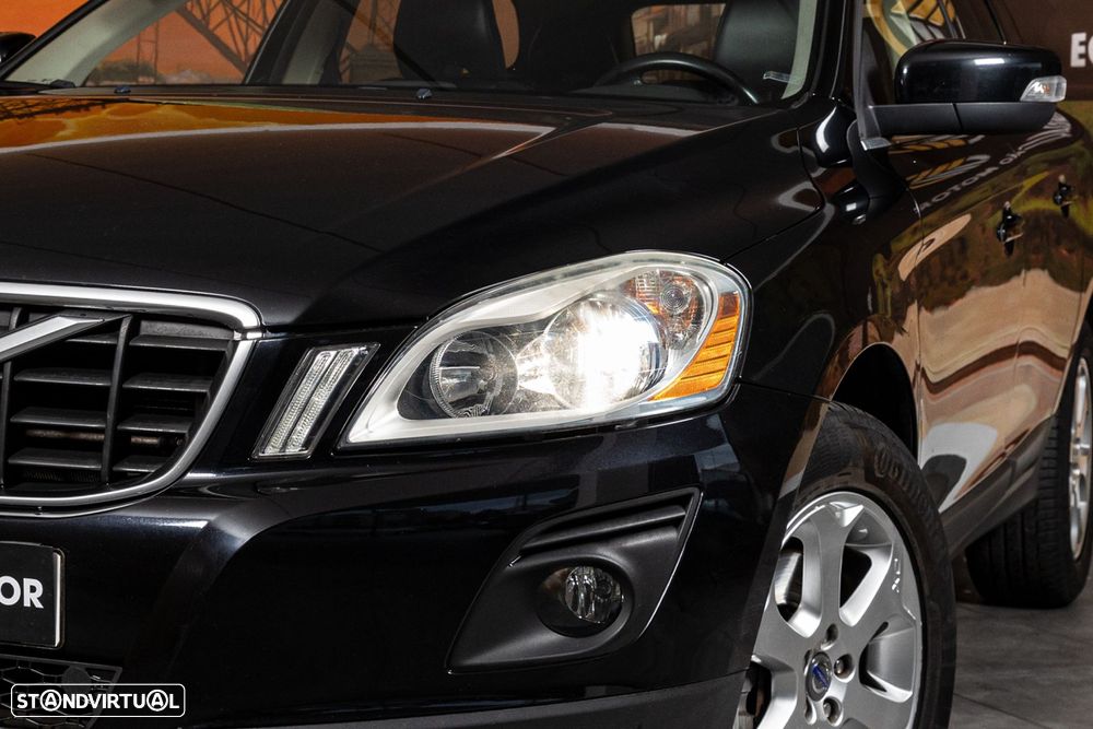 Volvo XC 60 D5 Momentum Geartronic - 7