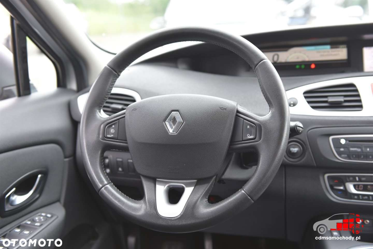 Renault Scenic - 19