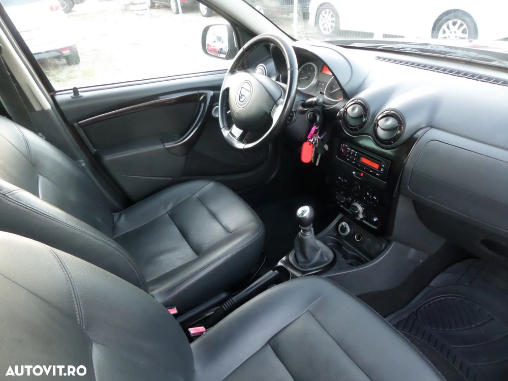 Dacia Duster 1.5 dCi 4x4 Prestige - 16