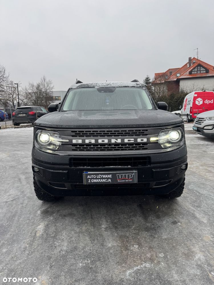Ford Bronco - 4
