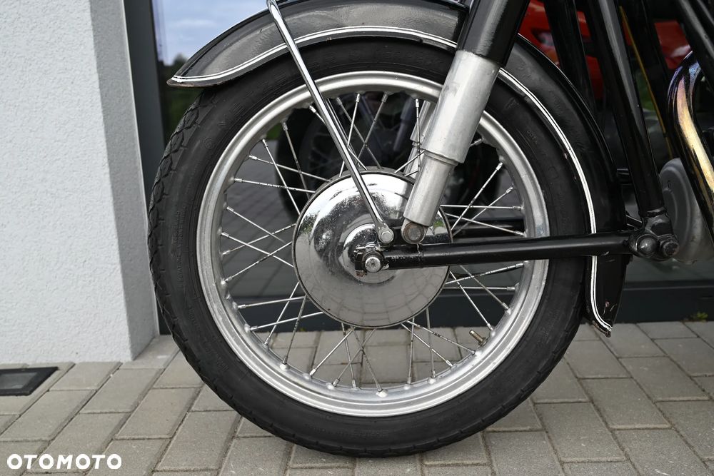 BMW R - 38