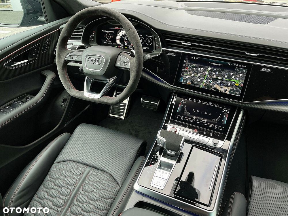 Audi RS Q8 - 18