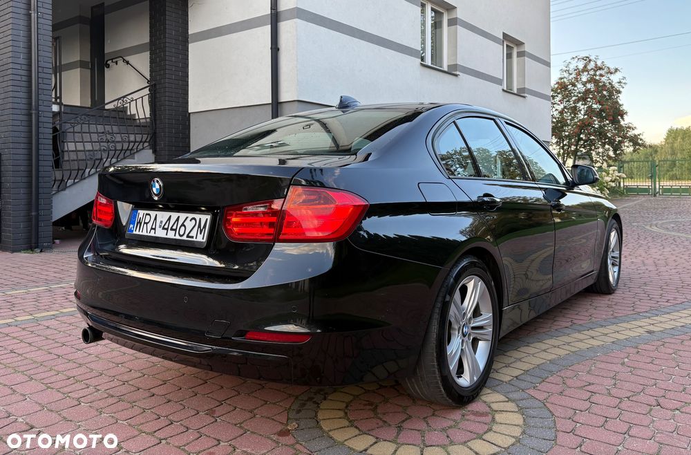 BMW Seria 3 320d - 10