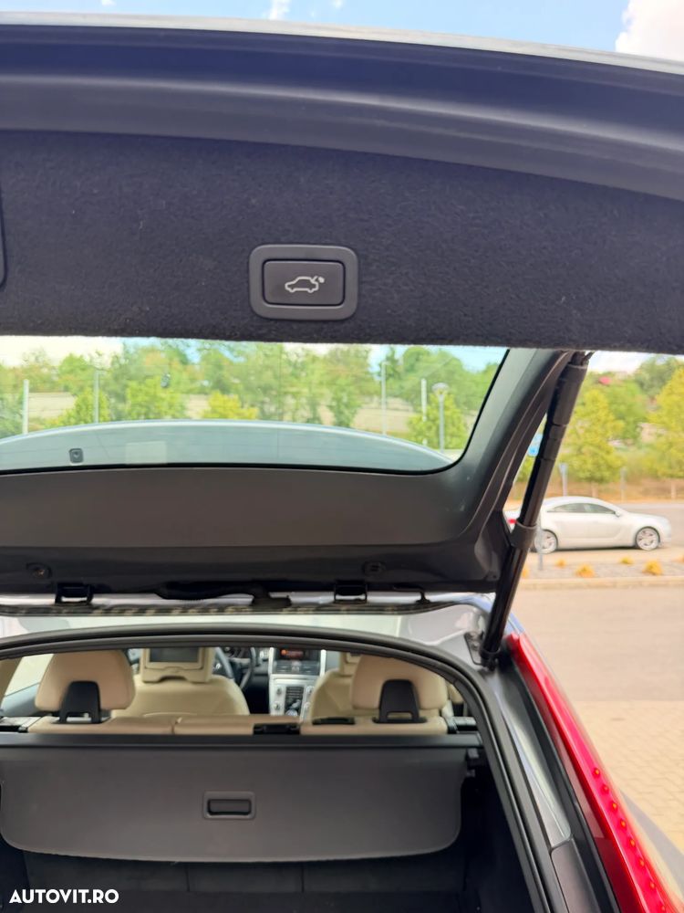 Volvo XC 60 D4 Geartronic RDesign - 10