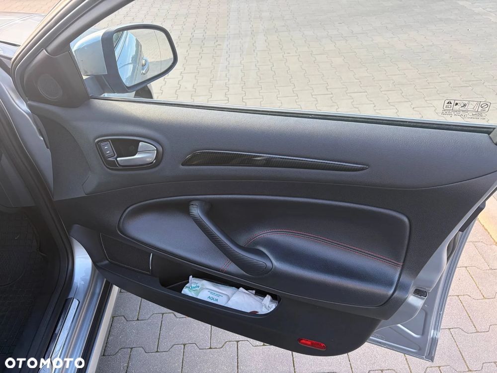 Ford Mondeo - 18
