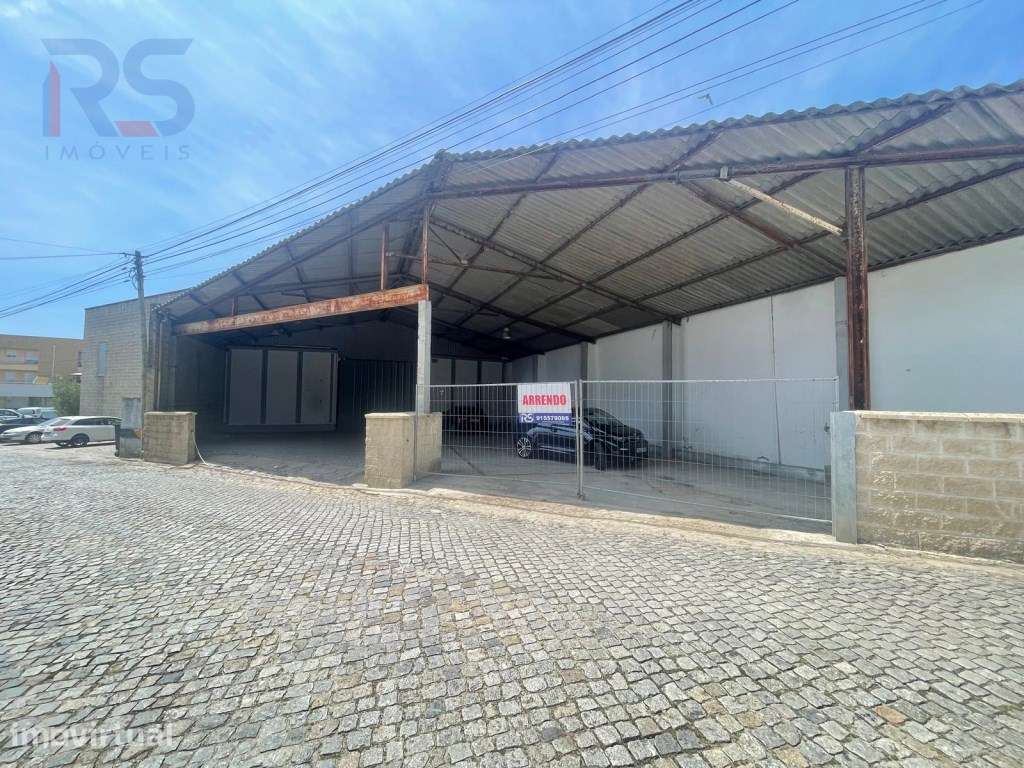cais de carga e descarga 750 m² + Logradouro Coberto - Grande imagem: 2/12