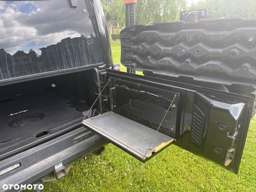 Jeep Wrangler 2.8 CRD Unlim Sahara - 11