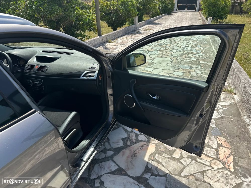 Renault Mégane Sport Tourer 1.5 dCi Dynamique - 26