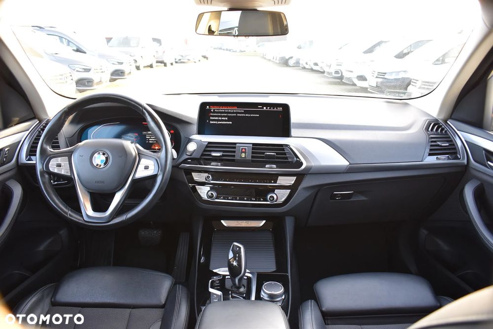BMW X3 xDrive20i GPF Advantage - 20