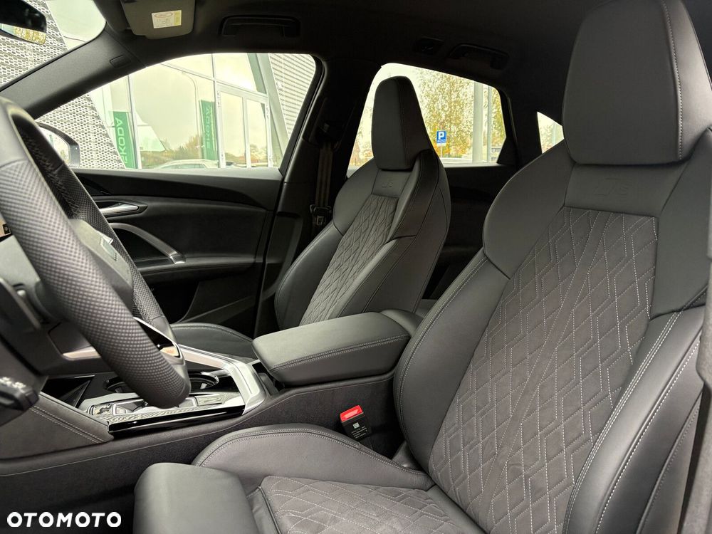 Audi Q5 Sportback - 8