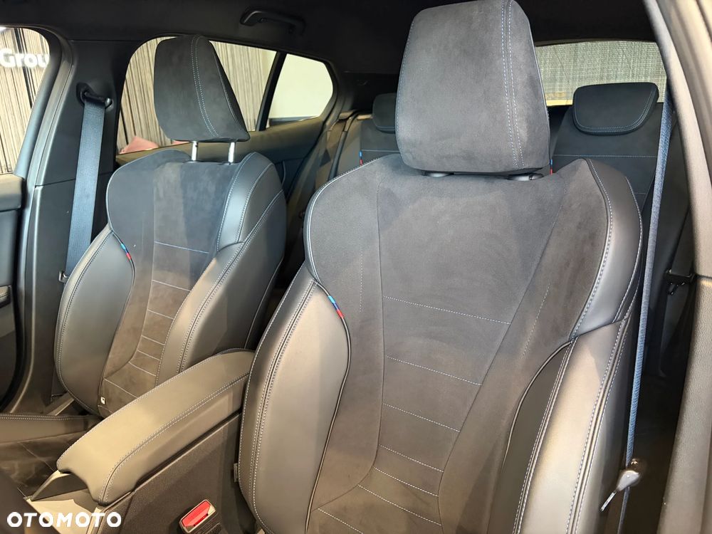 BMW Seria 1 120 mHEV - 20