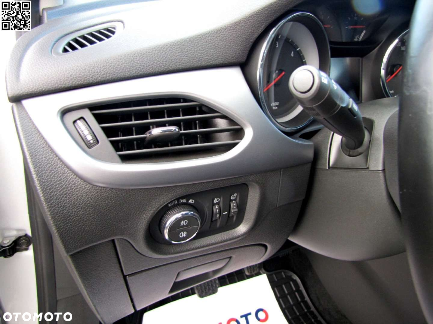 Opel Astra - 33