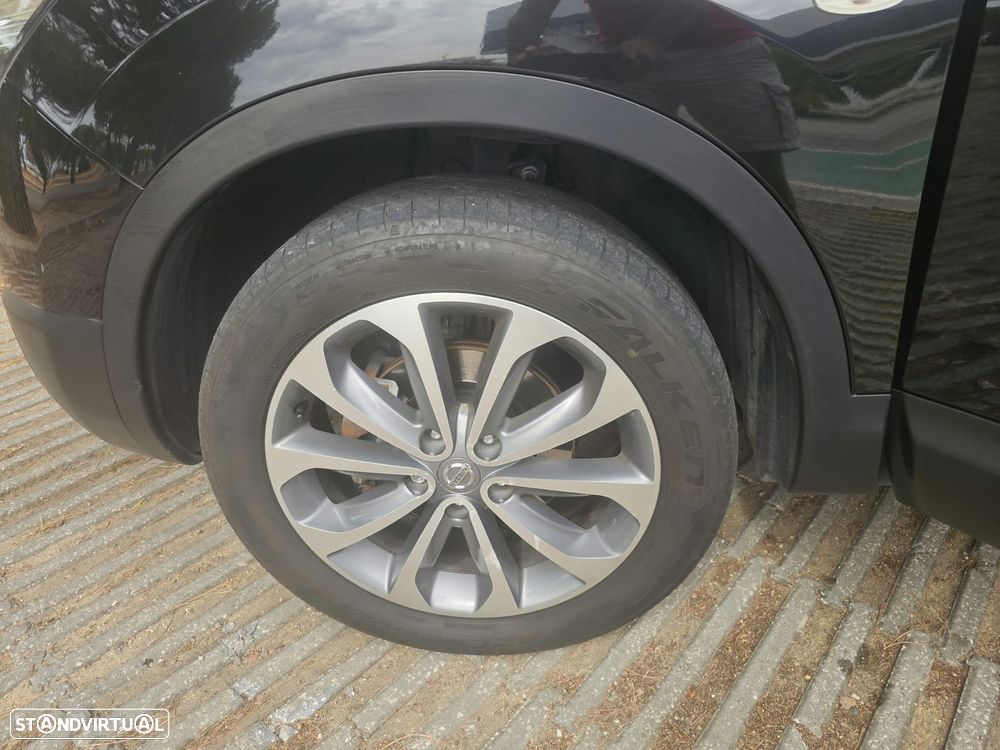 Nissan Qashqai 1.6 Tekna Sport 17 - 9
