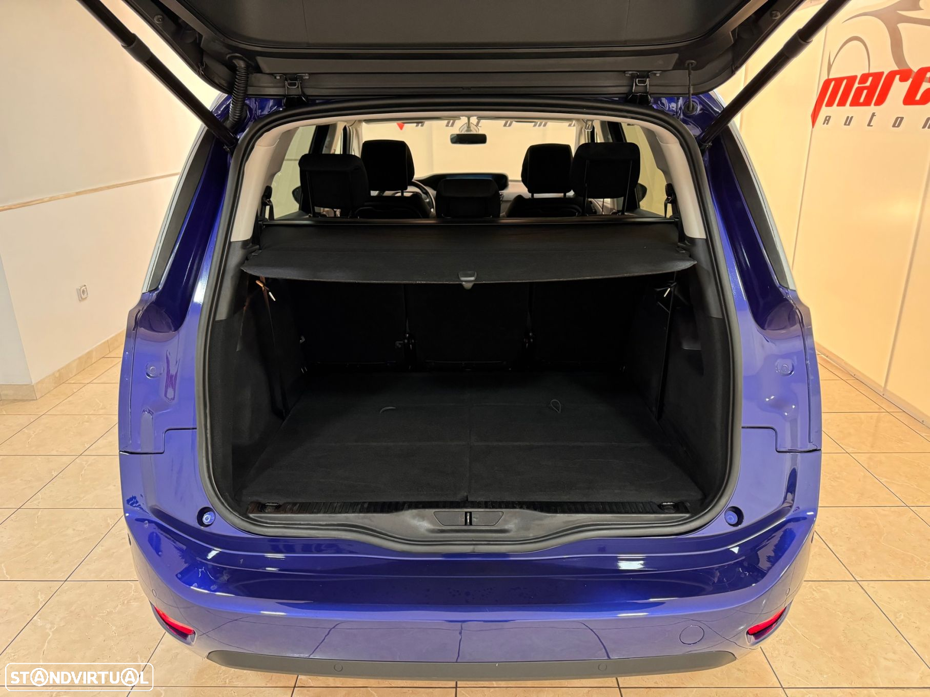 Citroën C4 Grand Picasso - 11