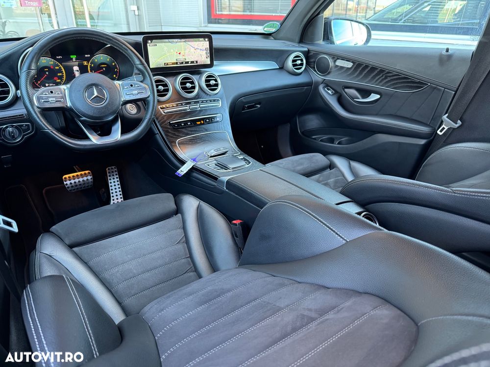 Mercedes-Benz GLC Coupe 200 4Matic 9G-TRONIC AMG Line Plus - 8