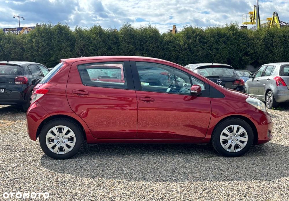 Toyota Yaris - 7