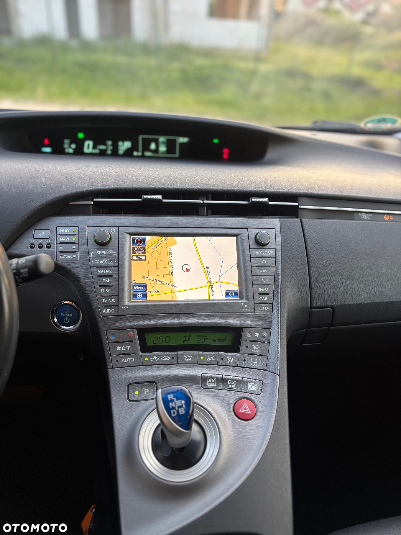 Toyota Prius 1.8 HSD Prestige - 39
