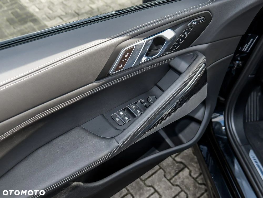 BMW X6 - 11