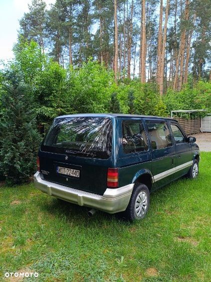 Chrysler Voyager - 2