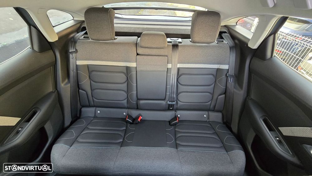 Citroën C4 1.2 PureTech Shine - 56