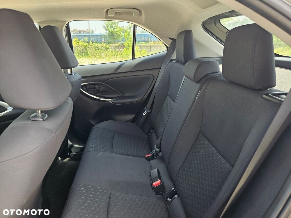 Toyota Yaris Cross Hybrid 1.5 Comfort - 12