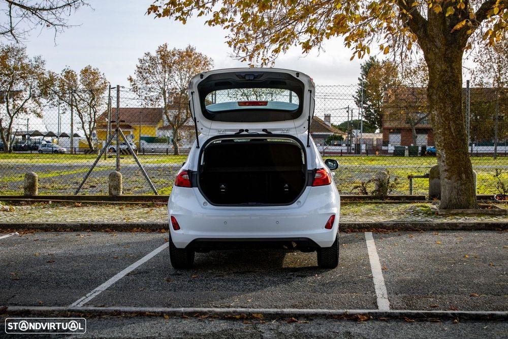 Ford Fiesta 1.0 EcoBoost Hybrid S&S TITANIUM - 10