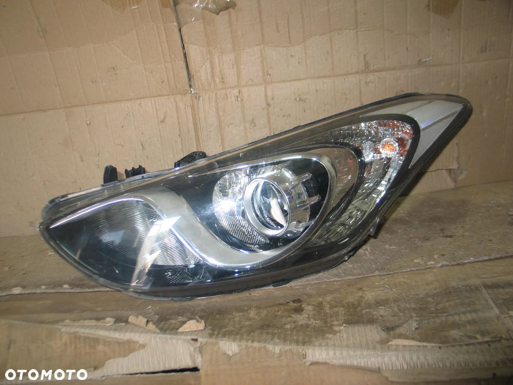 lampa lewy przod hyundai i30 2 II 92101-A6000 europa