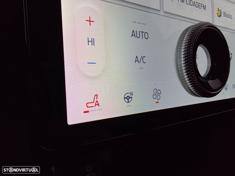 Ford Mustang Mach-E Standard - 15