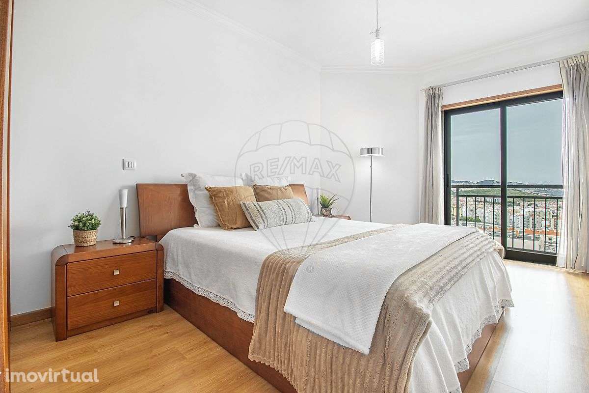 Apartamento T4 para arrendamento - Grande imagem: 3/25